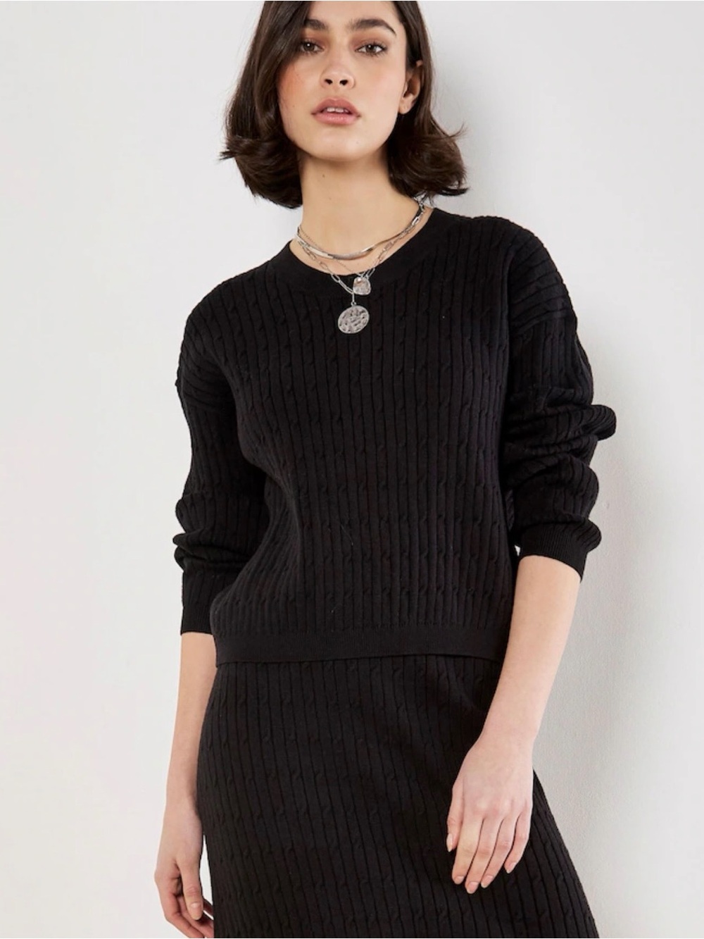 Sz S ⭐️NWT APRICOT Black Cable Knit Relaxed Fit Sweater PTP 22” L 20”